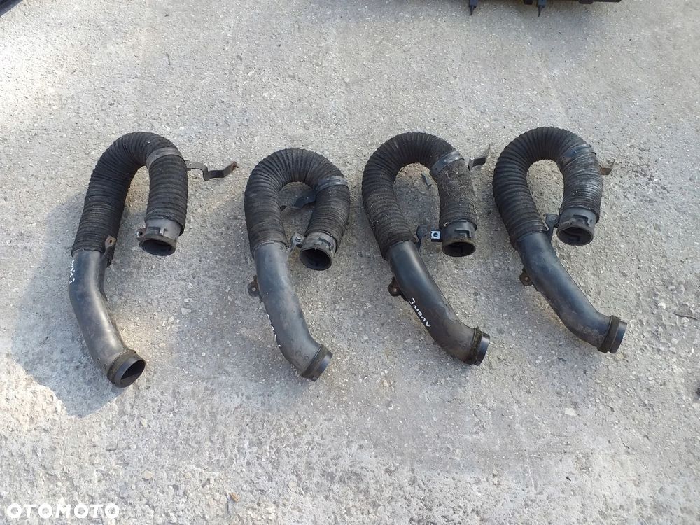 Toyota Auris I rura dolotu powietrza dolot