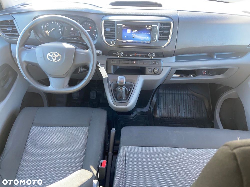 Toyota ProAce Kombi 2.0 D-4D Long 2,8t - 11