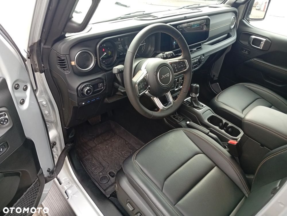 Jeep Wrangler Unlimited 2.0 Turbo PHEV 4xe Sahara - 11