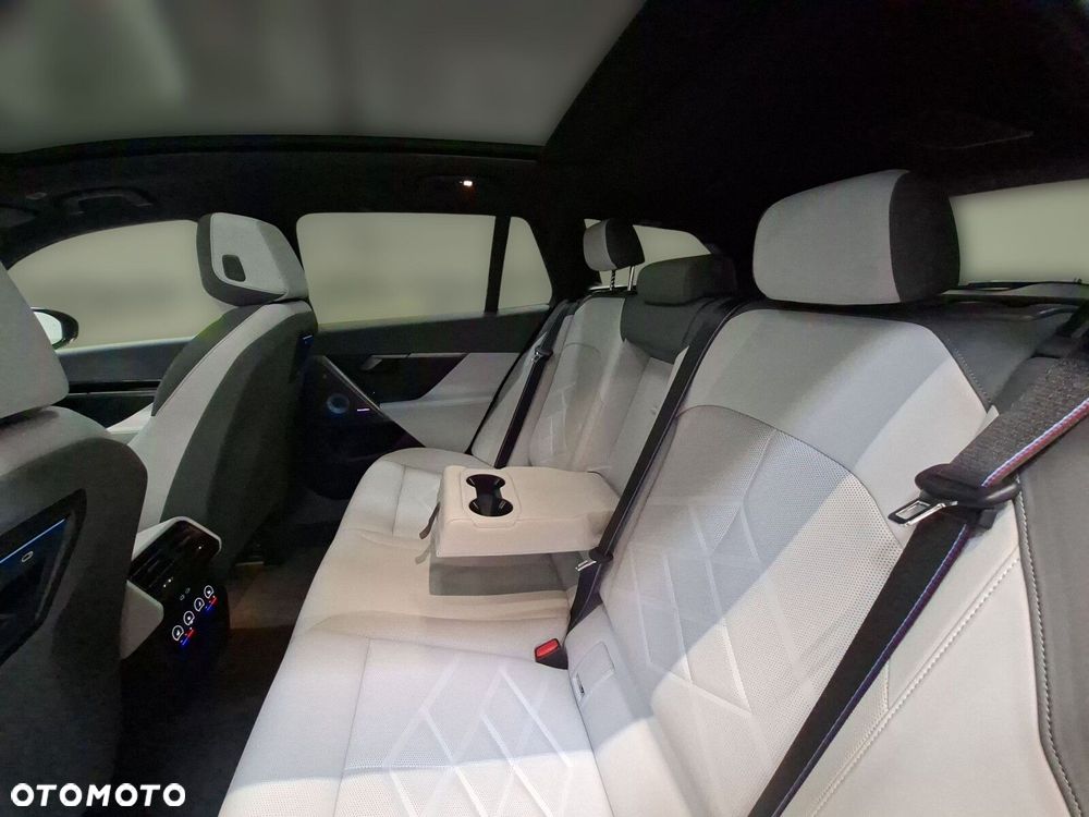 BMW Seria 5 - 17