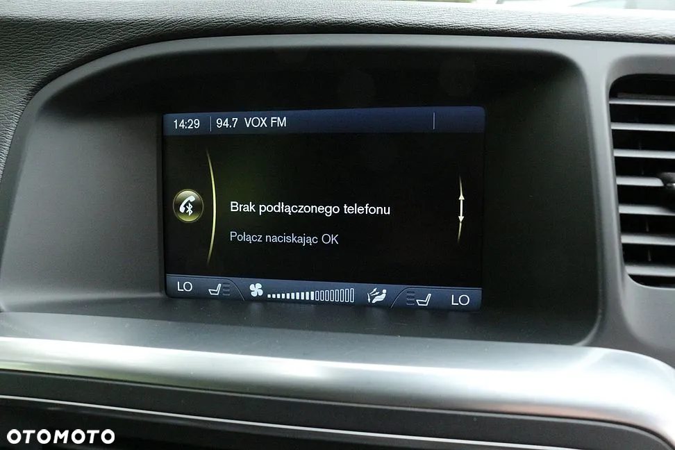 Volvo V60 D3 Geartronic Momentum - 19