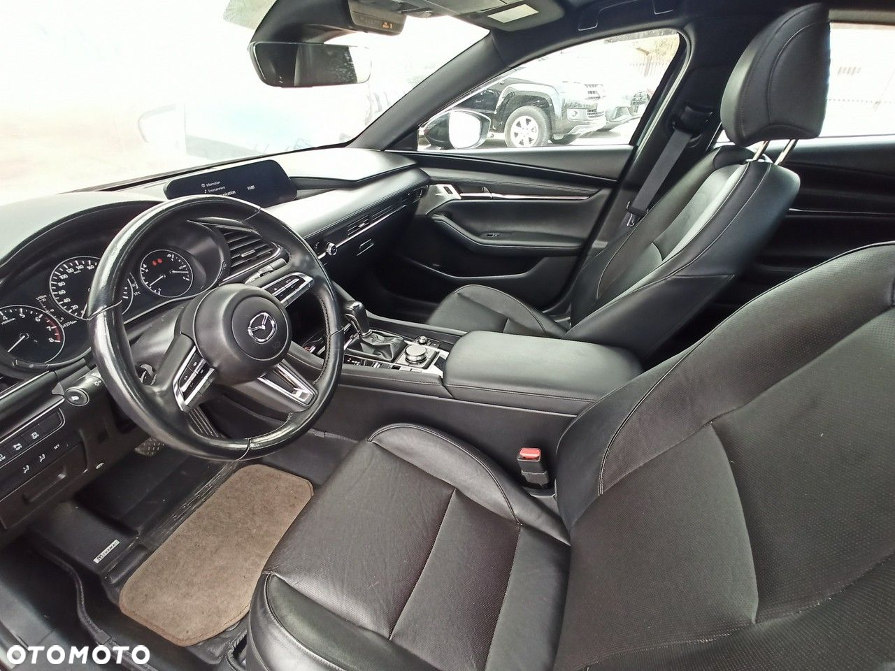 Mazda 3 - 7