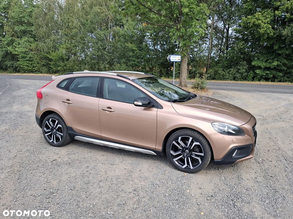 Volvo V40 T4 Momentum - 10