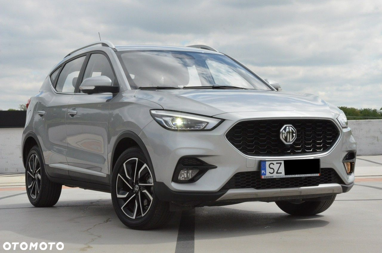 MG ZS - 3