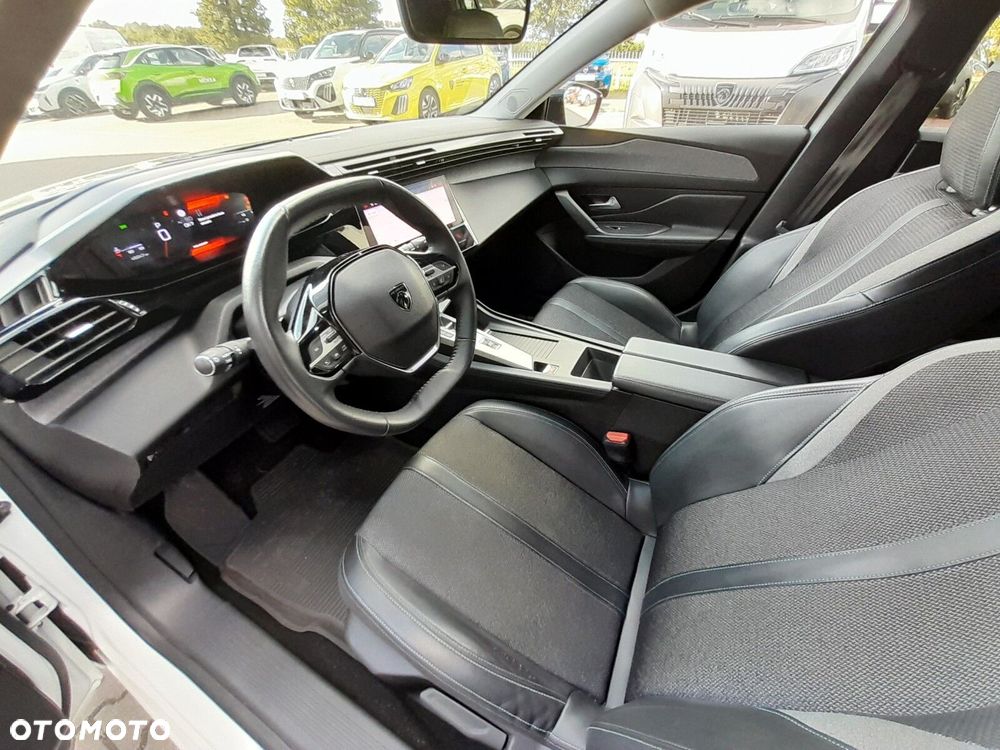 Peugeot 308 1.2 PureTech Allure Pack S&S EAT8 - 9