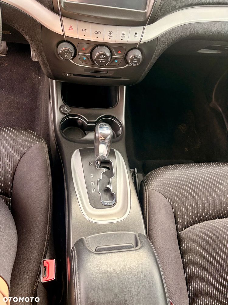 Dodge Journey - 11