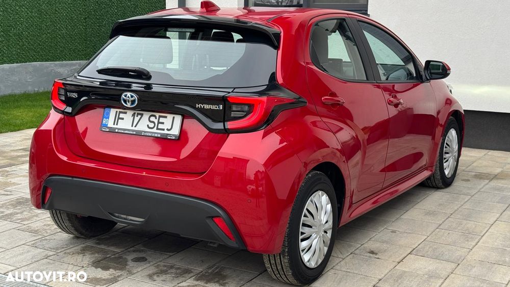 Toyota Yaris 1.5 VVT-i HSD Exclusive Style - 11