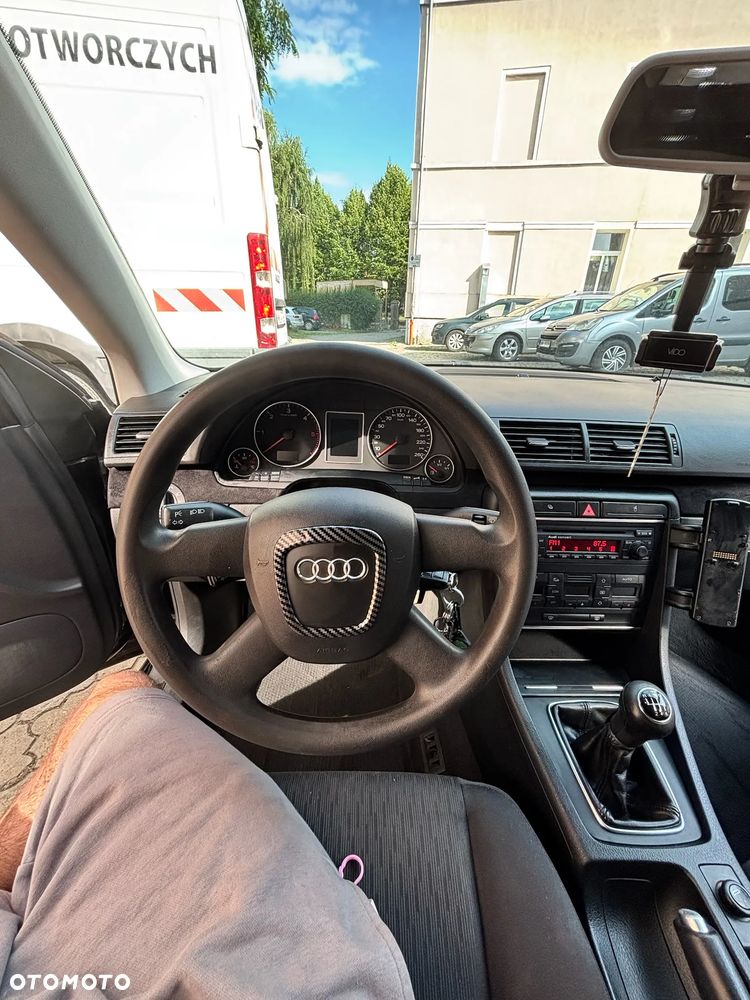 Audi A4 Avant 2.0 TDI DPF - 4