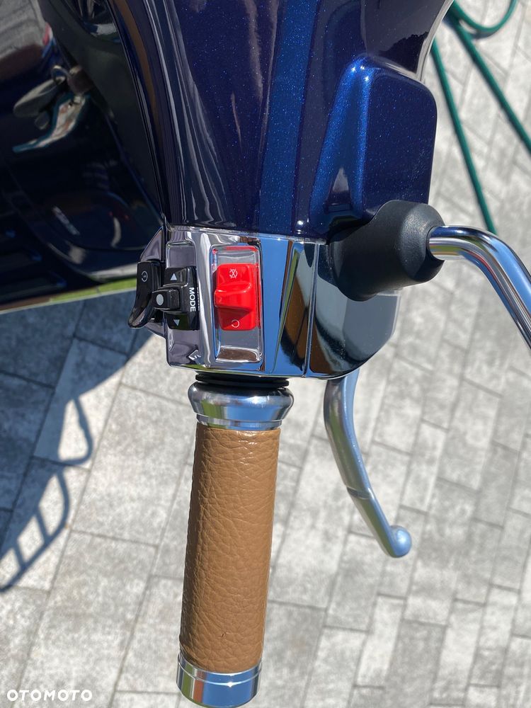 Vespa Primavera - 17