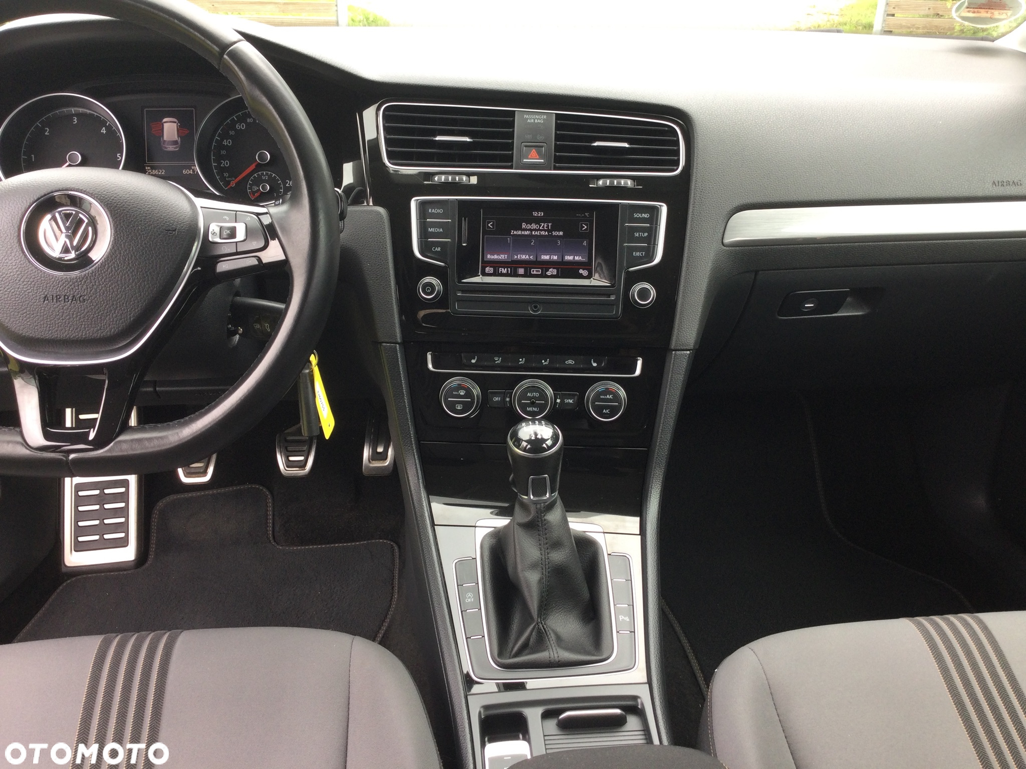 Volkswagen Golf VII 2.0 TDI BMT Comfortline EU6 - 11