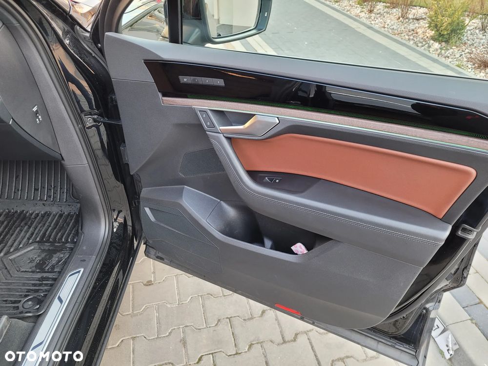 Volkswagen Touareg 3.0 V6 TDI SCR 4Mot Elegance - 32