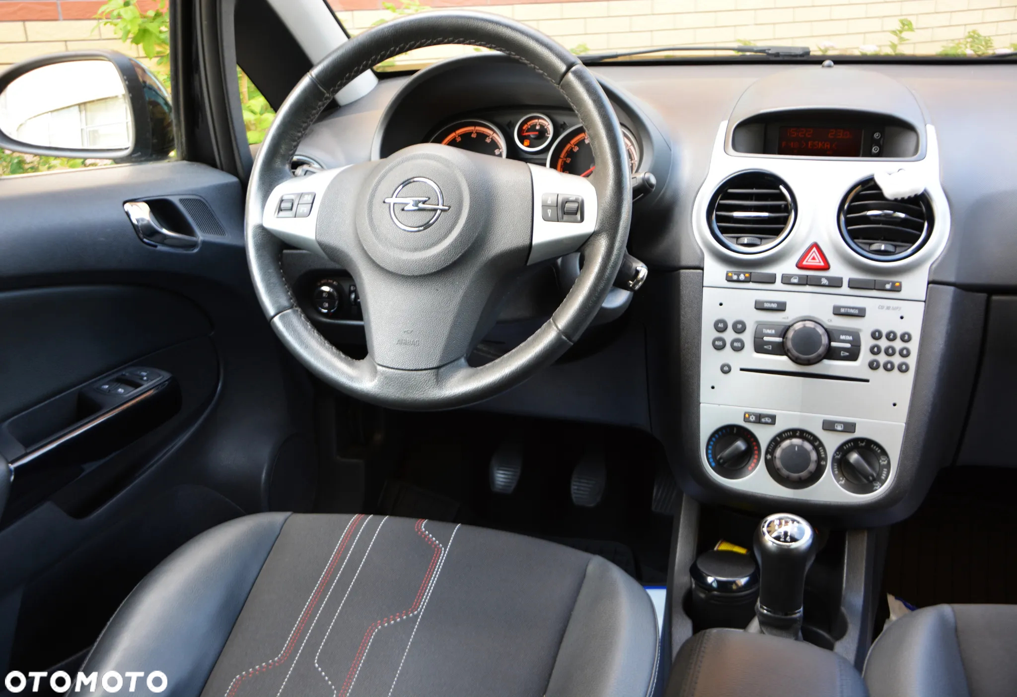 Opel Corsa 1.2 16V EcoFLEX 150 Jahre - 17