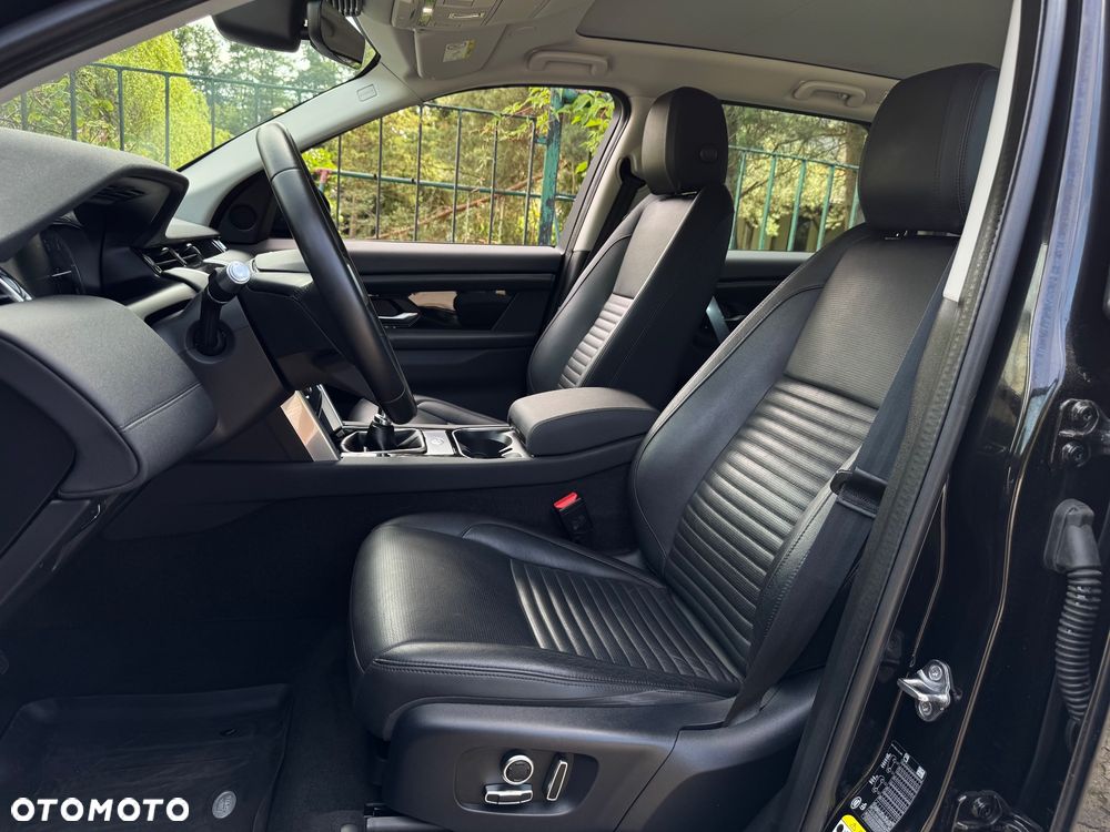 Land Rover Discovery Sport - 18