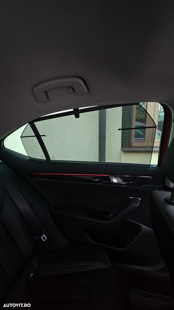Skoda Superb 2.0 TDI 4X4 DSG Laurin & Klement - 37