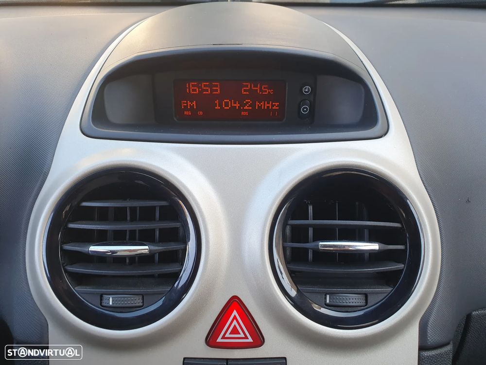 Opel Corsa 1.2 Enjoy - 13