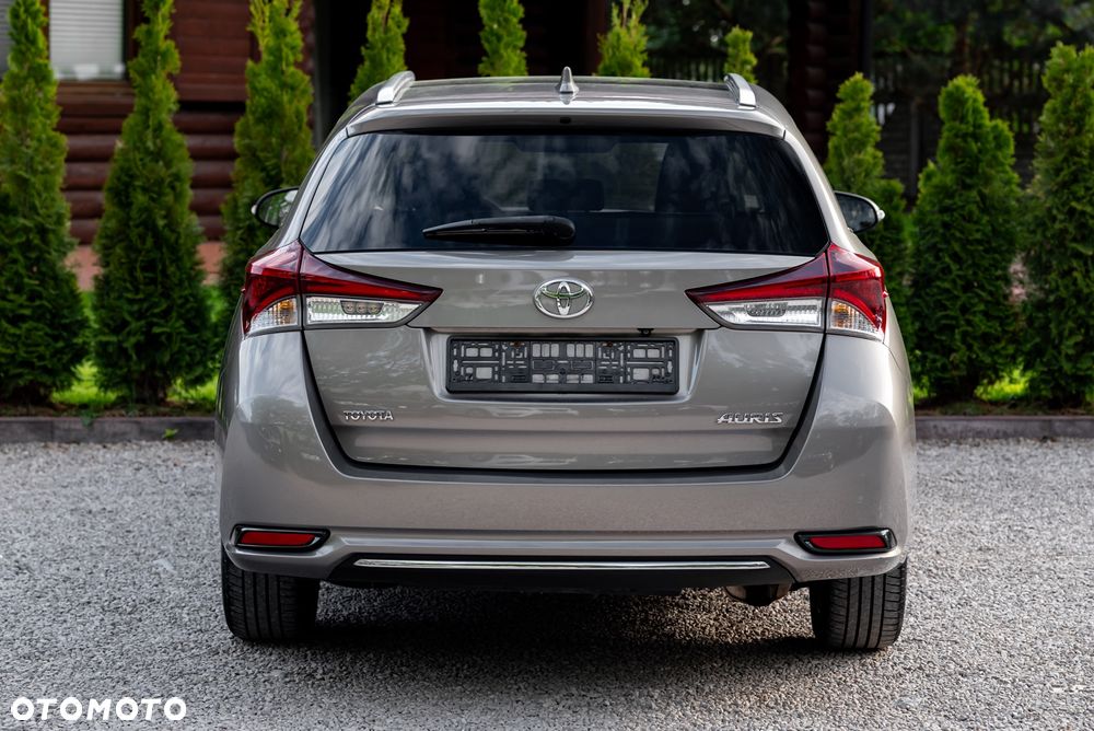 Toyota Auris 1.6 D-4D Comfort - 11