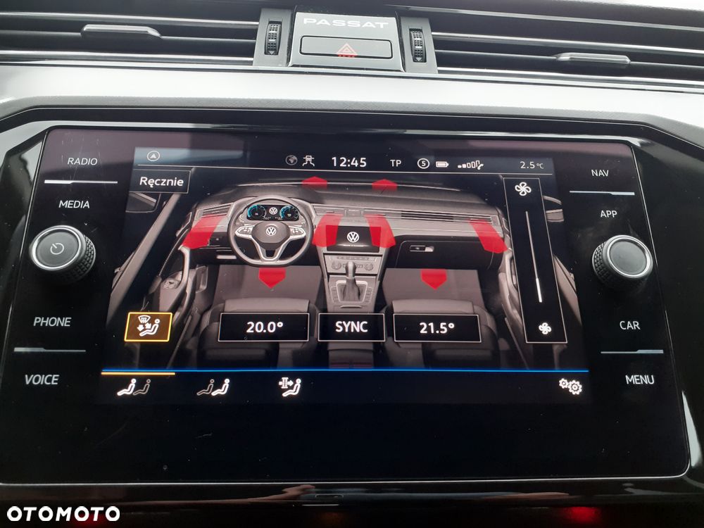 Volkswagen Passat - 19