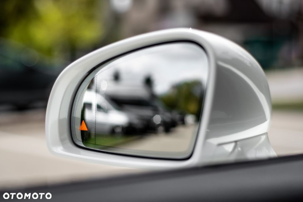 Mercedes-Benz SL - 23