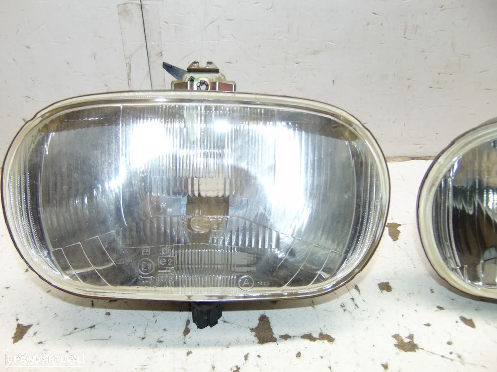 Peugeot 204 faróis - 2