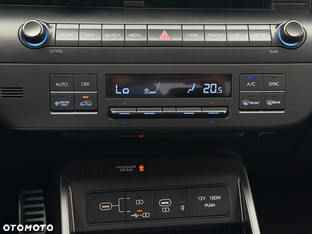 Hyundai Kona - 30