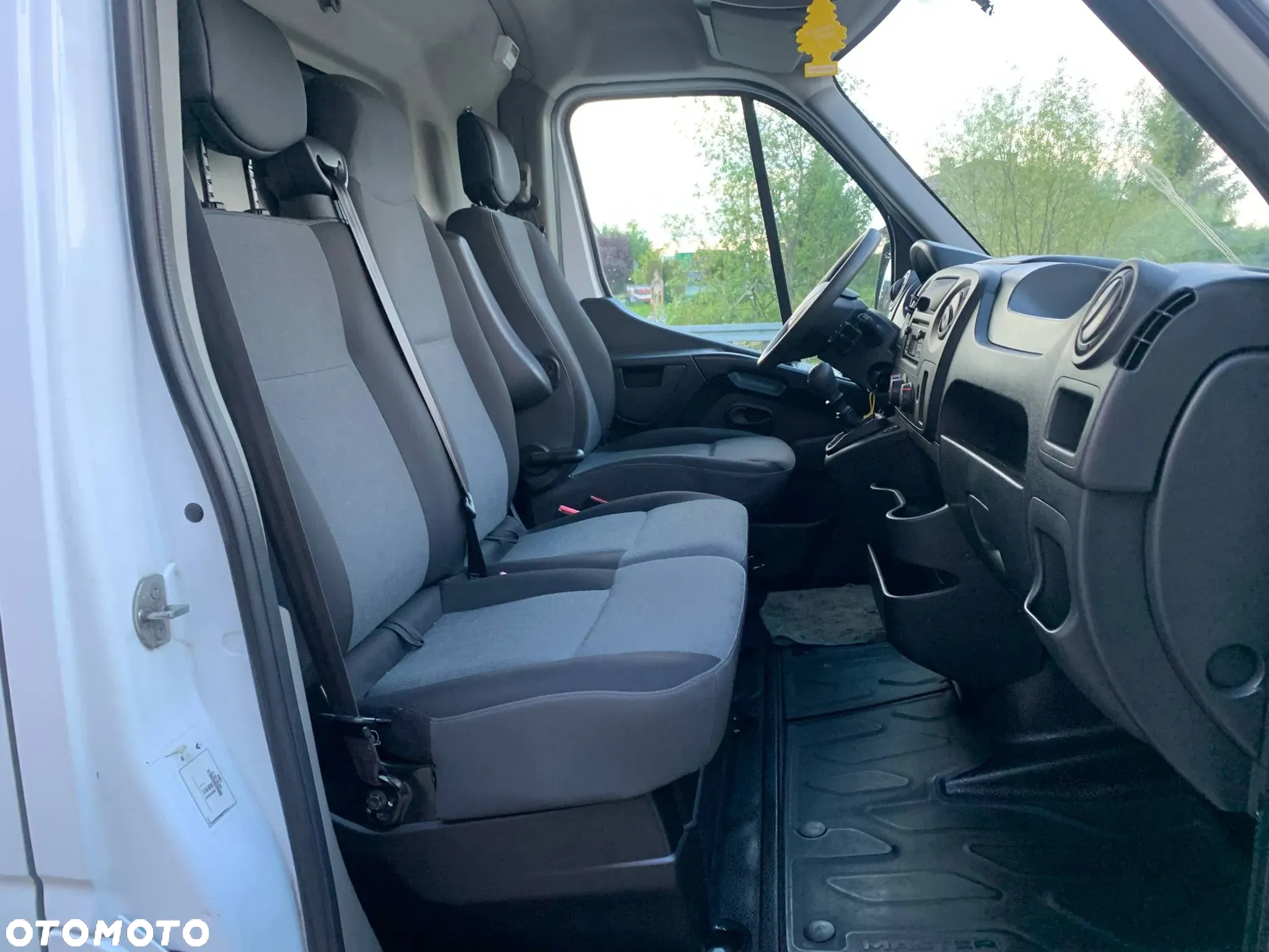 Renault Master Long Bluetooth - 25