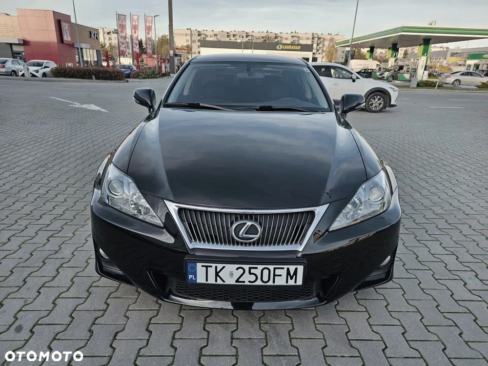 Lexus IS 250 - 11