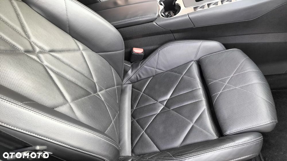 DS Automobiles DS 7 Crossback - 11