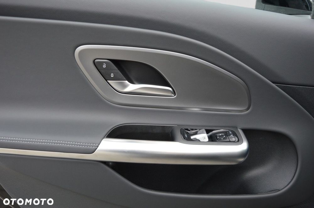 Mercedes-Benz CLA 200 mHEV 4-Matic 8G-DCT - 17