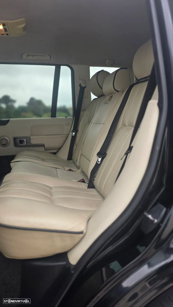 Land Rover Range Rover V8 Supercharged - 12