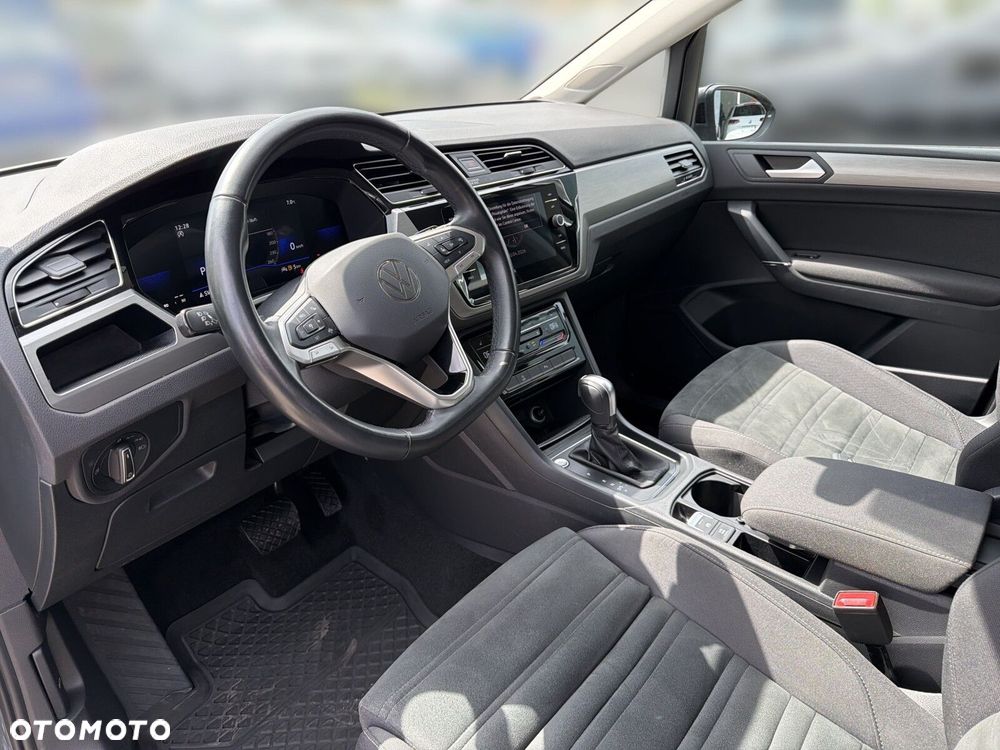 Volkswagen Touran 2.0 TDI BMT Comfortline DSG - 11