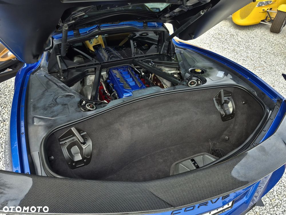 Chevrolet Corvette Stingray 3LT 6.2 V8 Automatik - 30