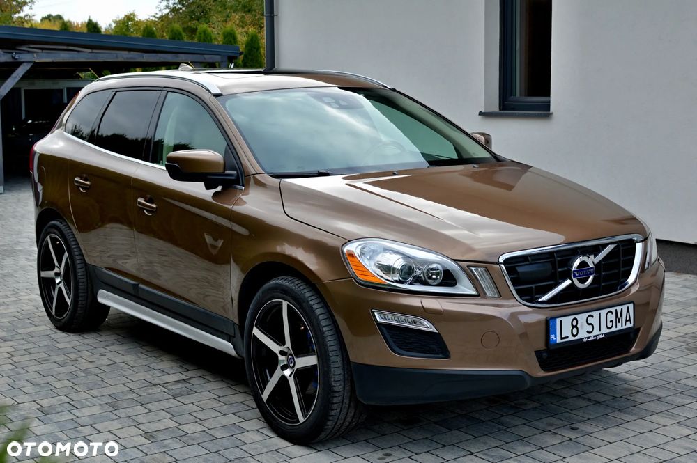 Volvo XC 60 - 8