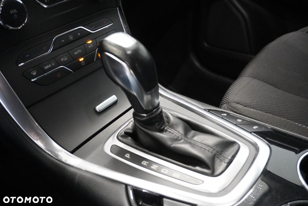 Ford S-Max 2.0 TDCi Titanium PowerShift - 22