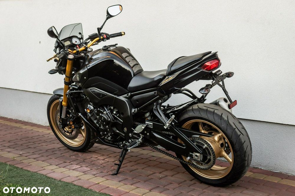 Yamaha FZ - 4