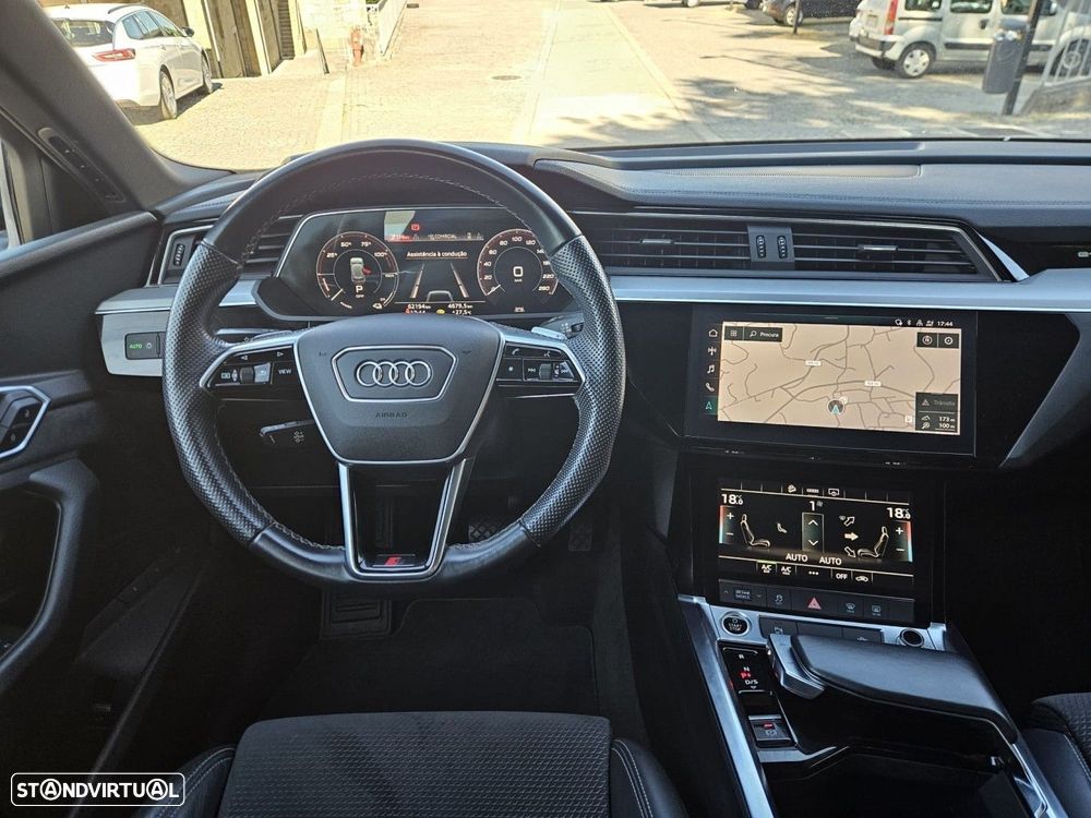 Audi e-tron Sportback 55 quattro S line - 38