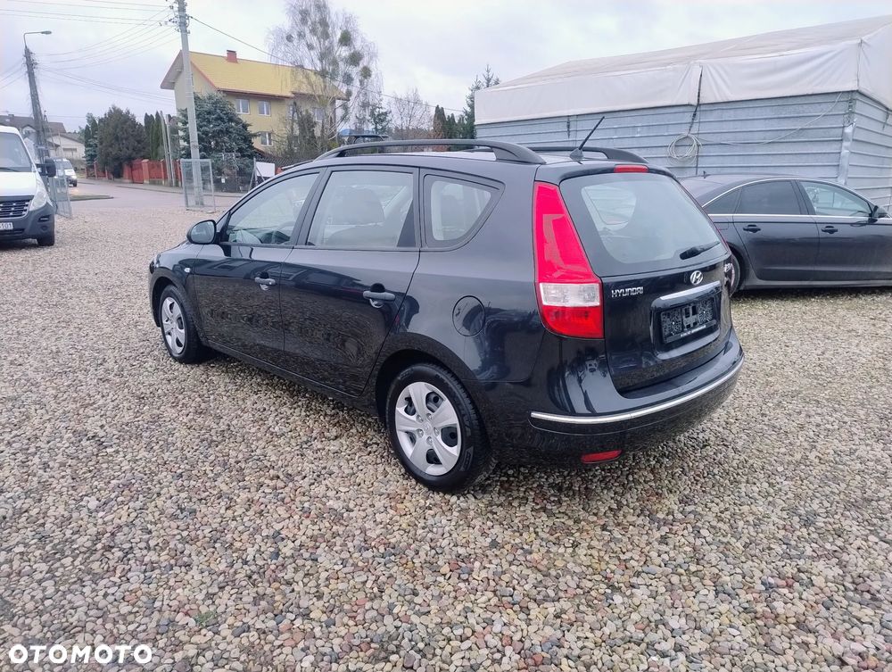 Hyundai i30 i30cw 1.4 Comfort - 4