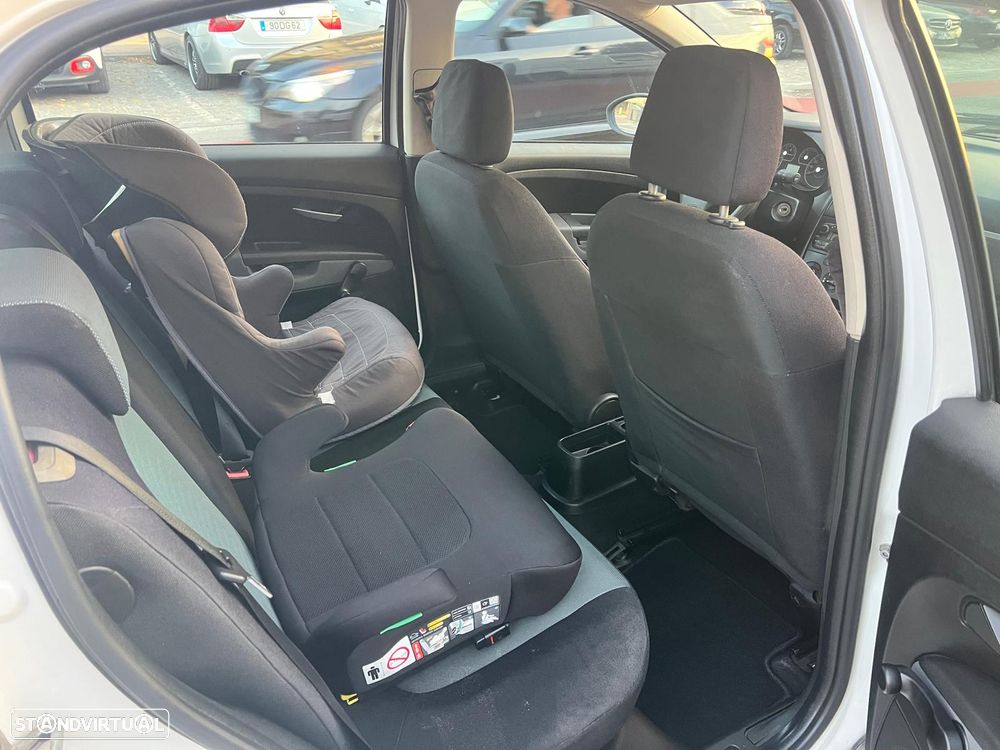 Fiat Grande Punto 1.3 M-Jet Free - 8