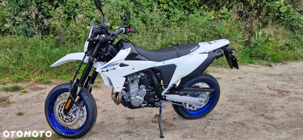 Suzuki DR-Z - 23