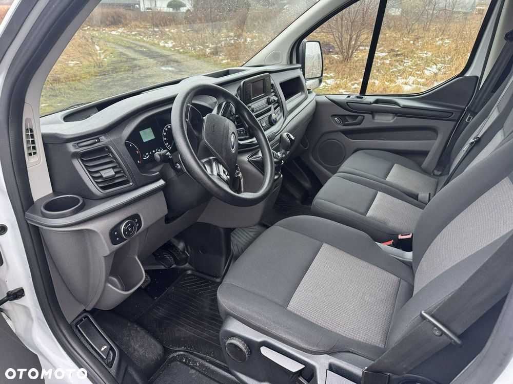 Ford Transit Custom - 12
