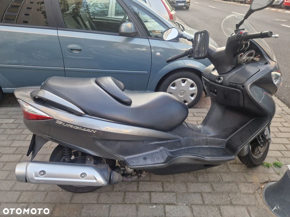 Suzuki Burgman - 3