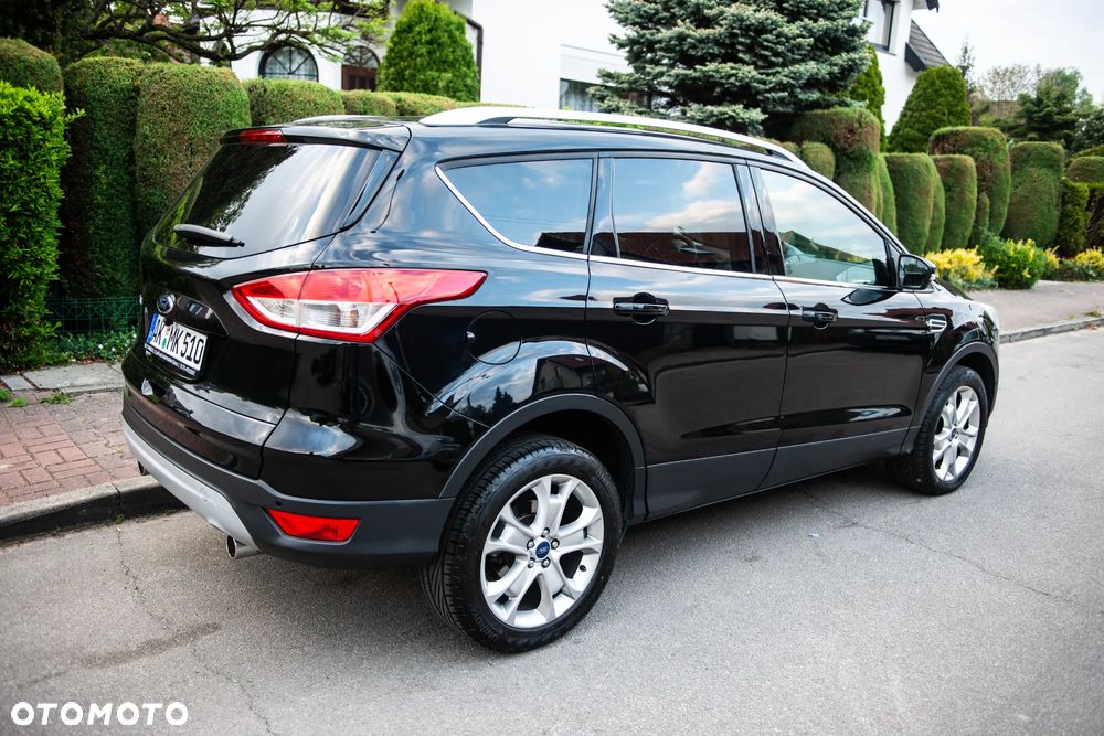 Ford Kuga 2.0 TDCi 4x4 Titanium - 14