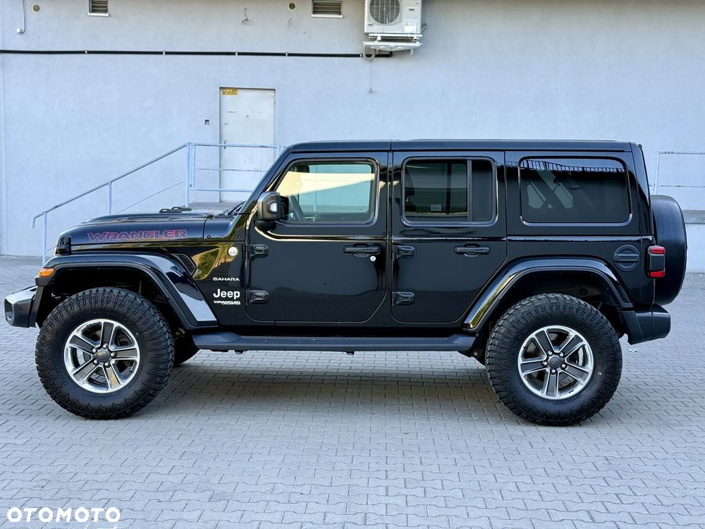 Jeep Wrangler Unlimited GME 2.0 Turbo Sahara - 3