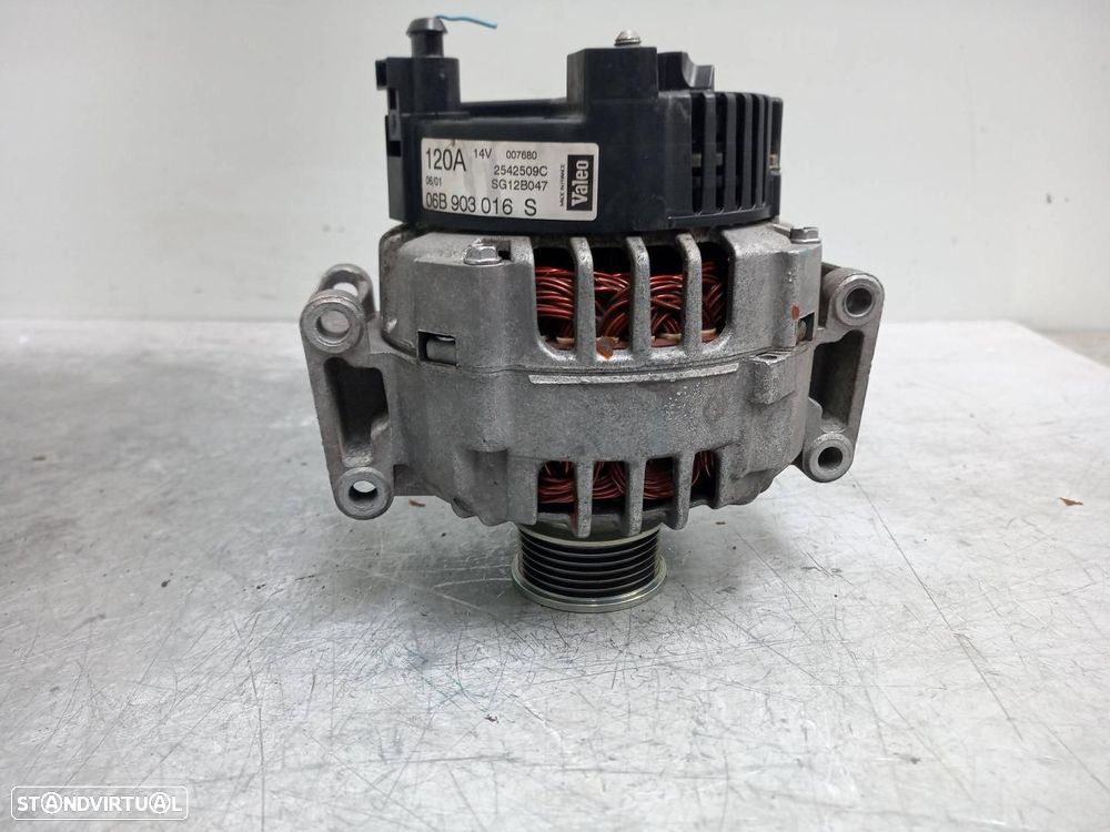 ALTERNADOR AUDI A4 BERLINA 8E - 1