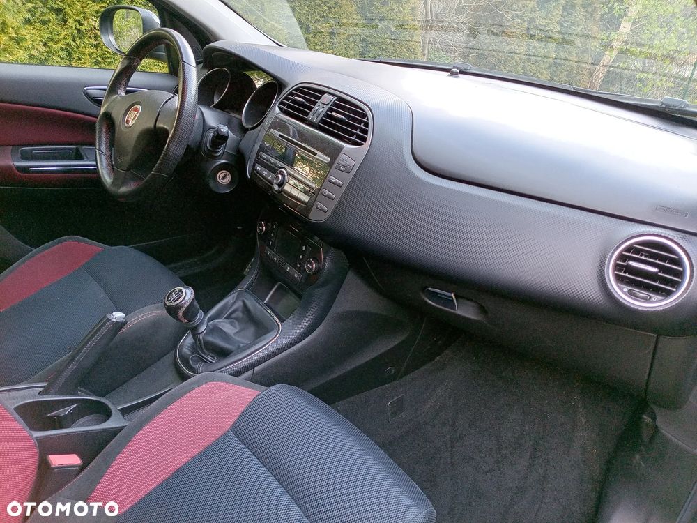 Fiat Bravo 1.4 T-JET 16V Dynamic Euro5 - 13