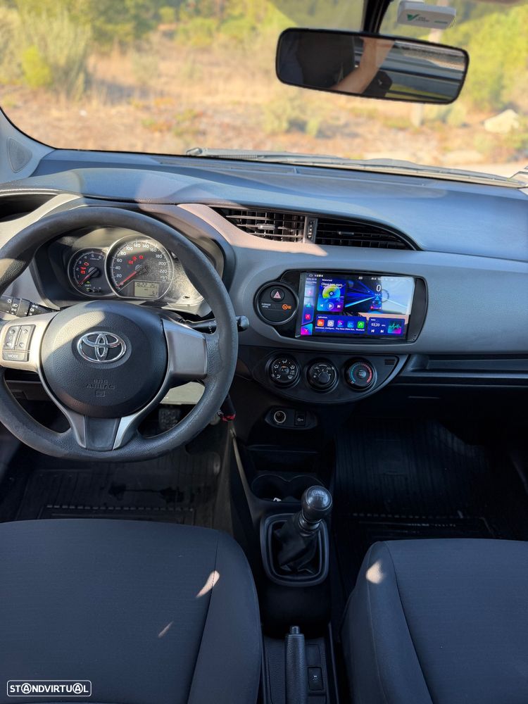 Toyota Yaris 1.4 D-4D ACtive+AC - 7