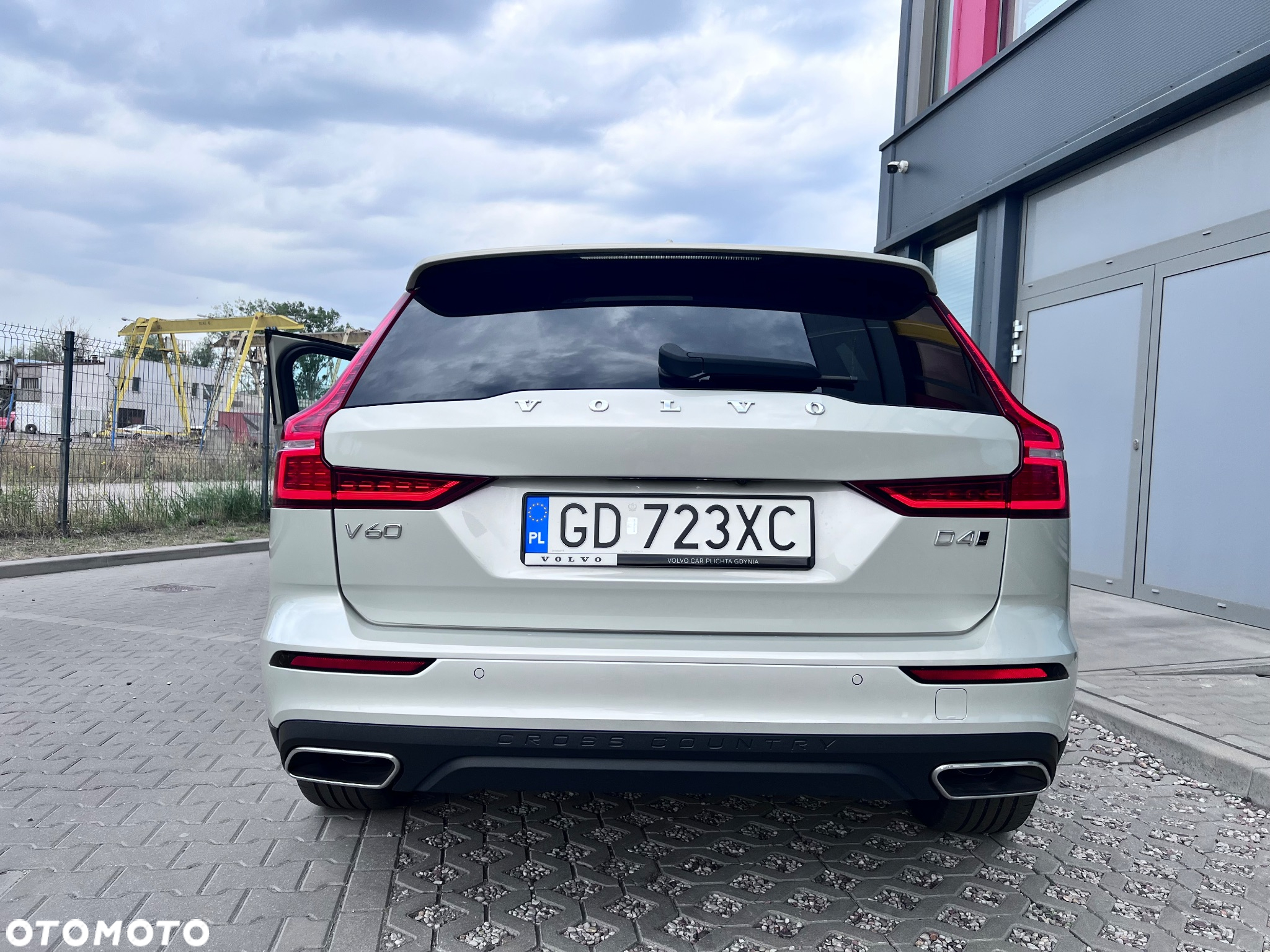 Volvo V60 - 24