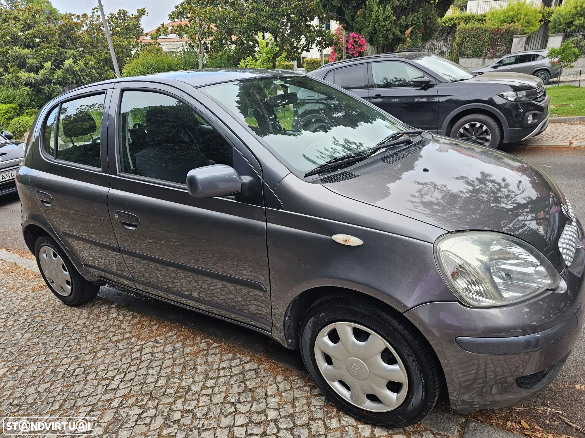 Toyota Yaris 1.0 Final Edition - 1