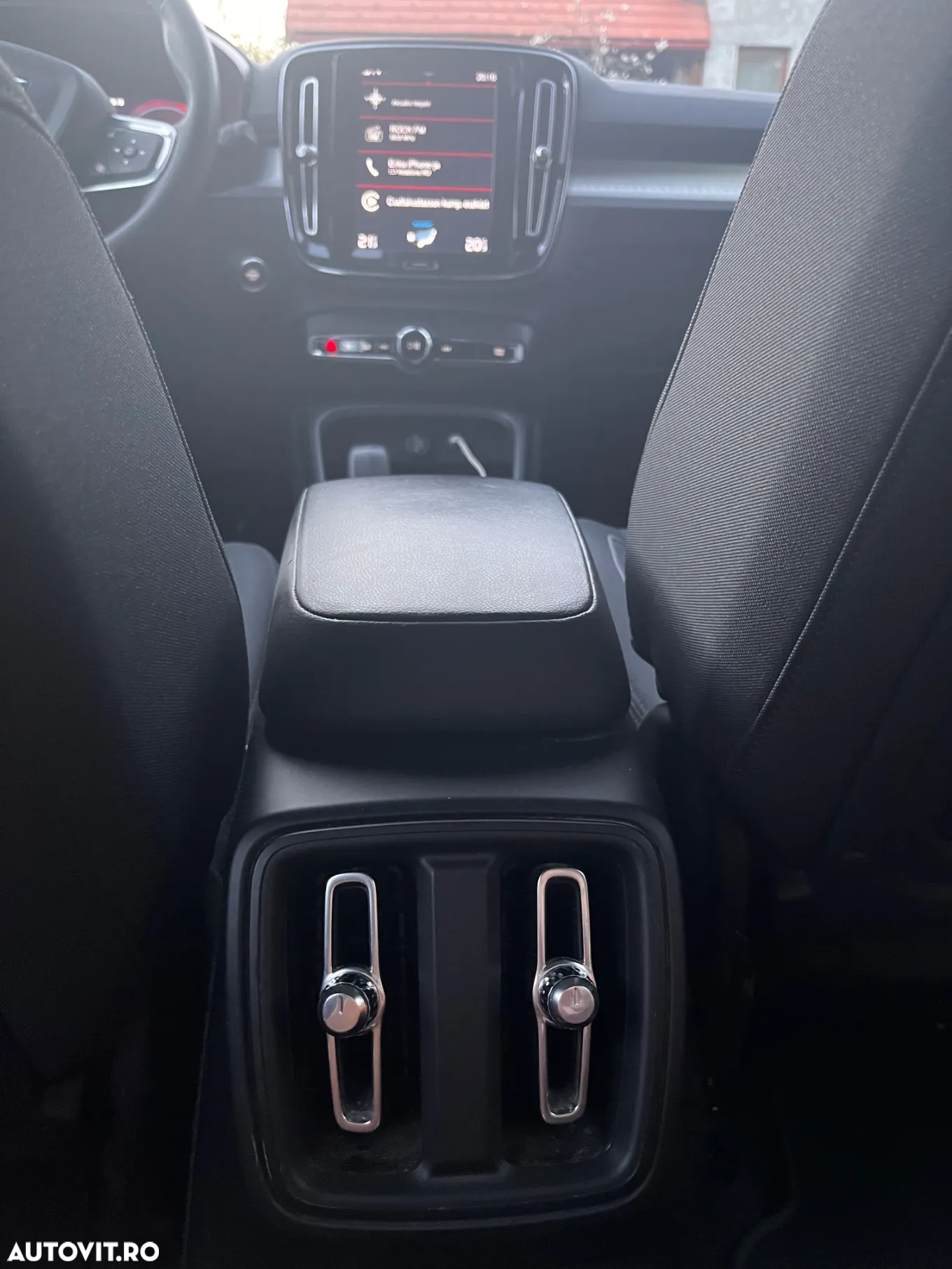 Volvo XC 40 T4 Recharge DKG Inscription Expression - 4