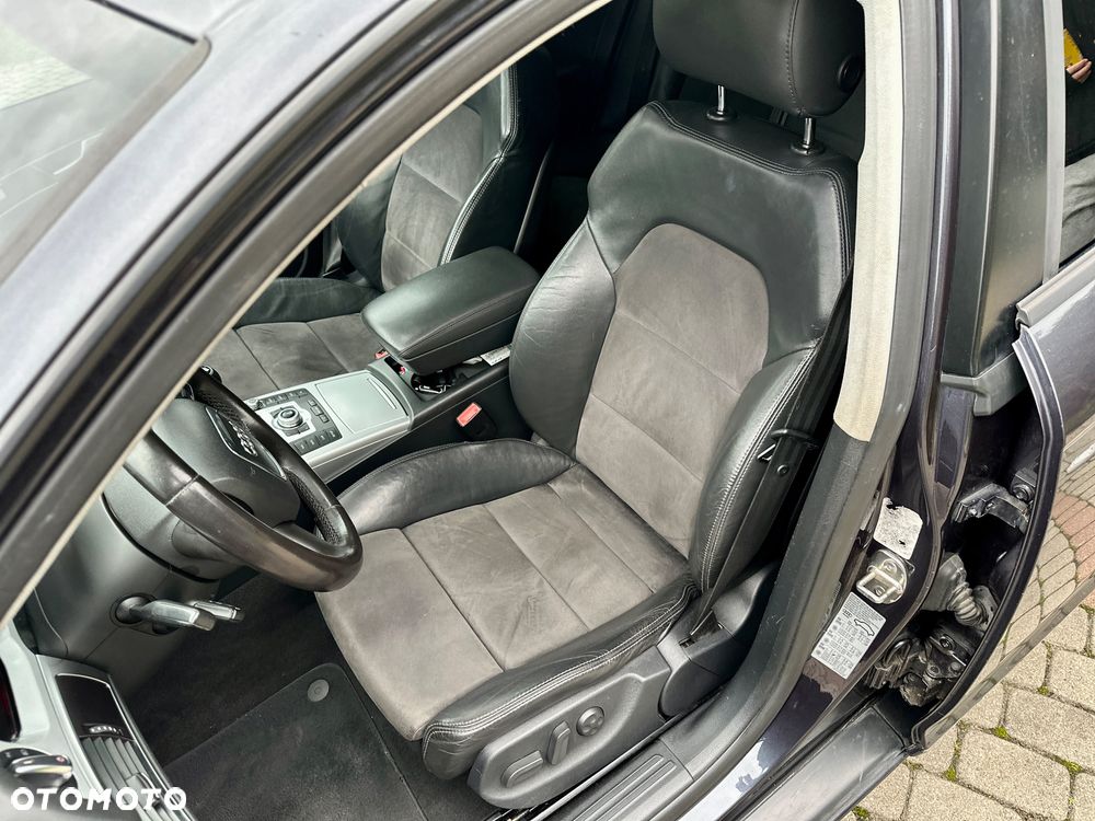 Audi A6 Avant - 14