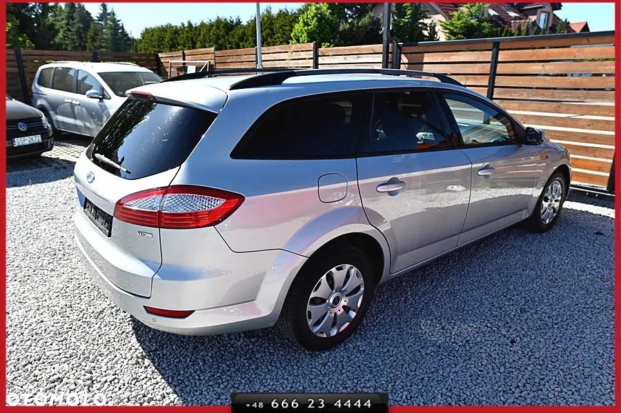 Ford Mondeo 2.0 TDCi Trend - 13